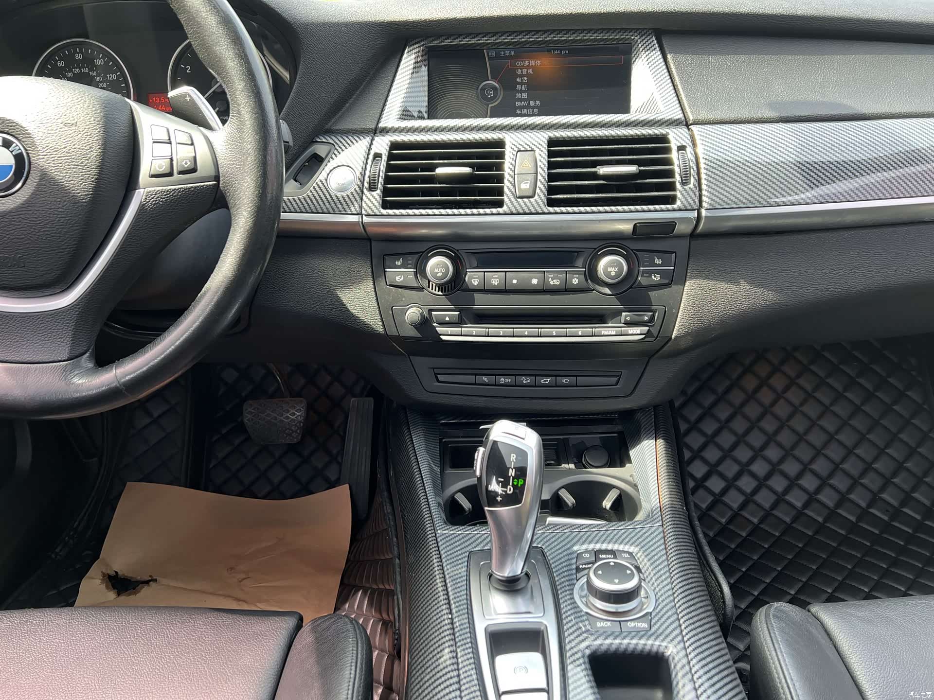 BMW X5, 2012 8