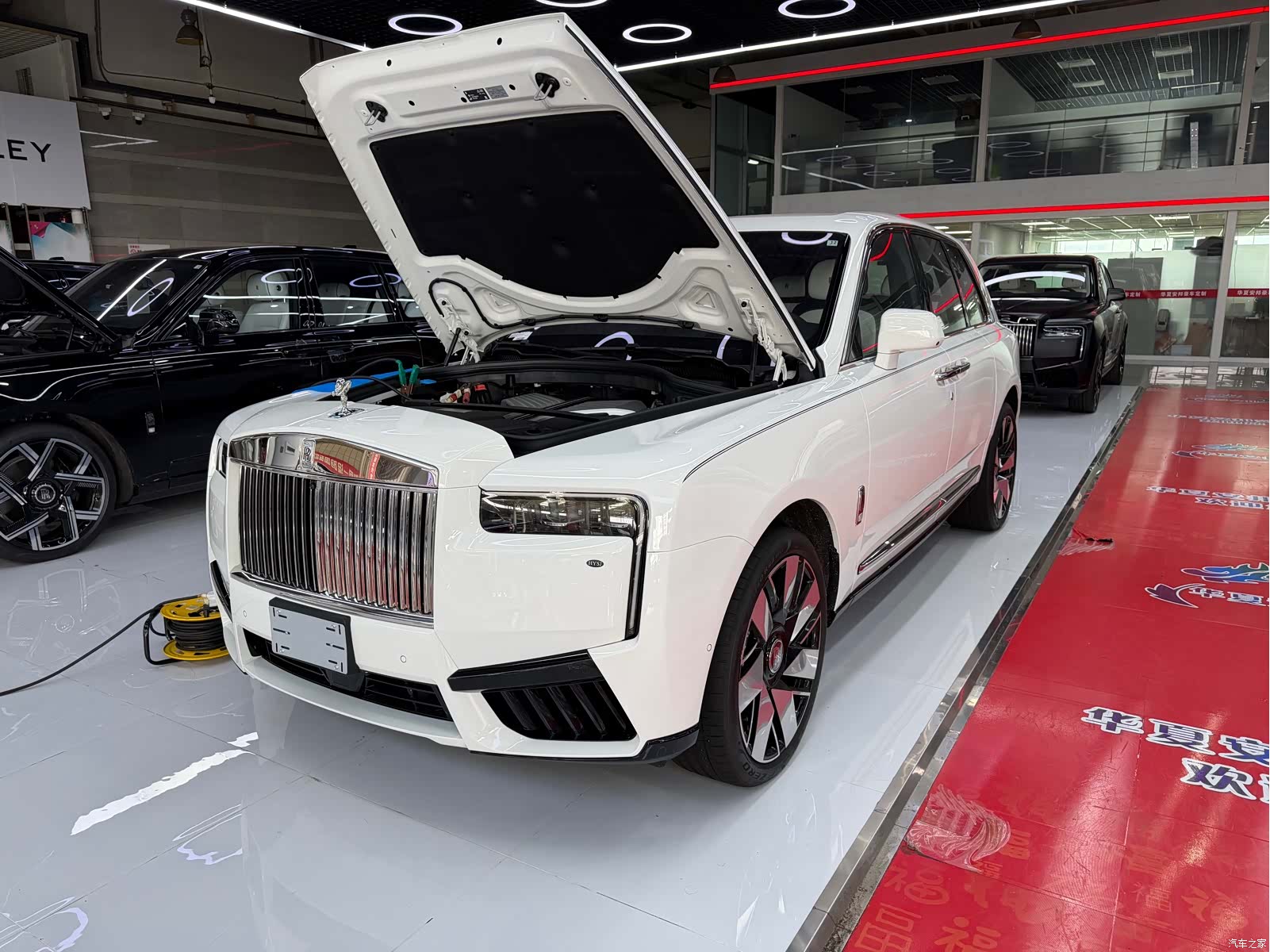 Rolls-Royce Cullinan, 2026 13