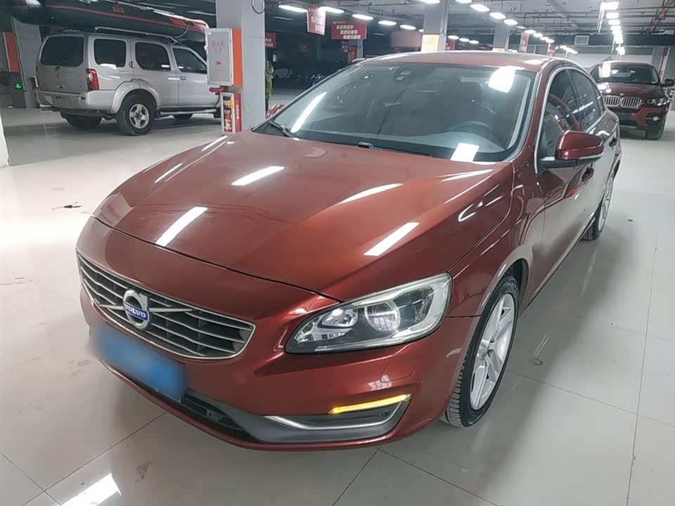Volvo S60