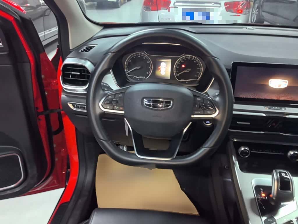 Geely Coolray, 2020 11