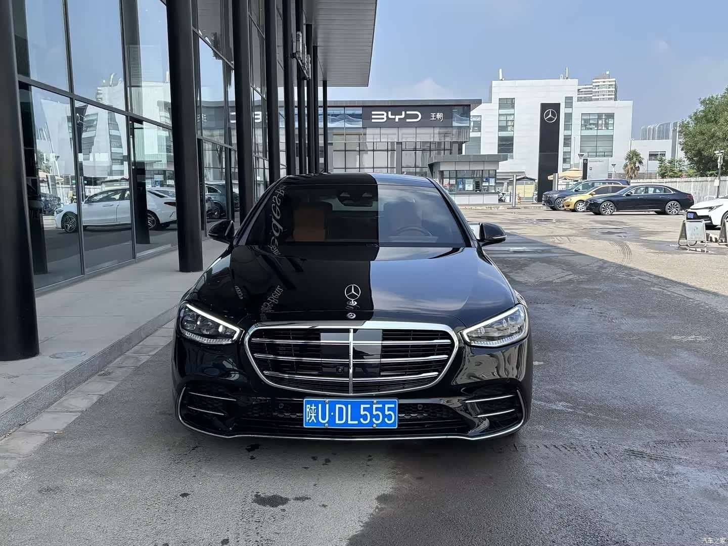 Mercedes-Benz S-Class, 2024 3