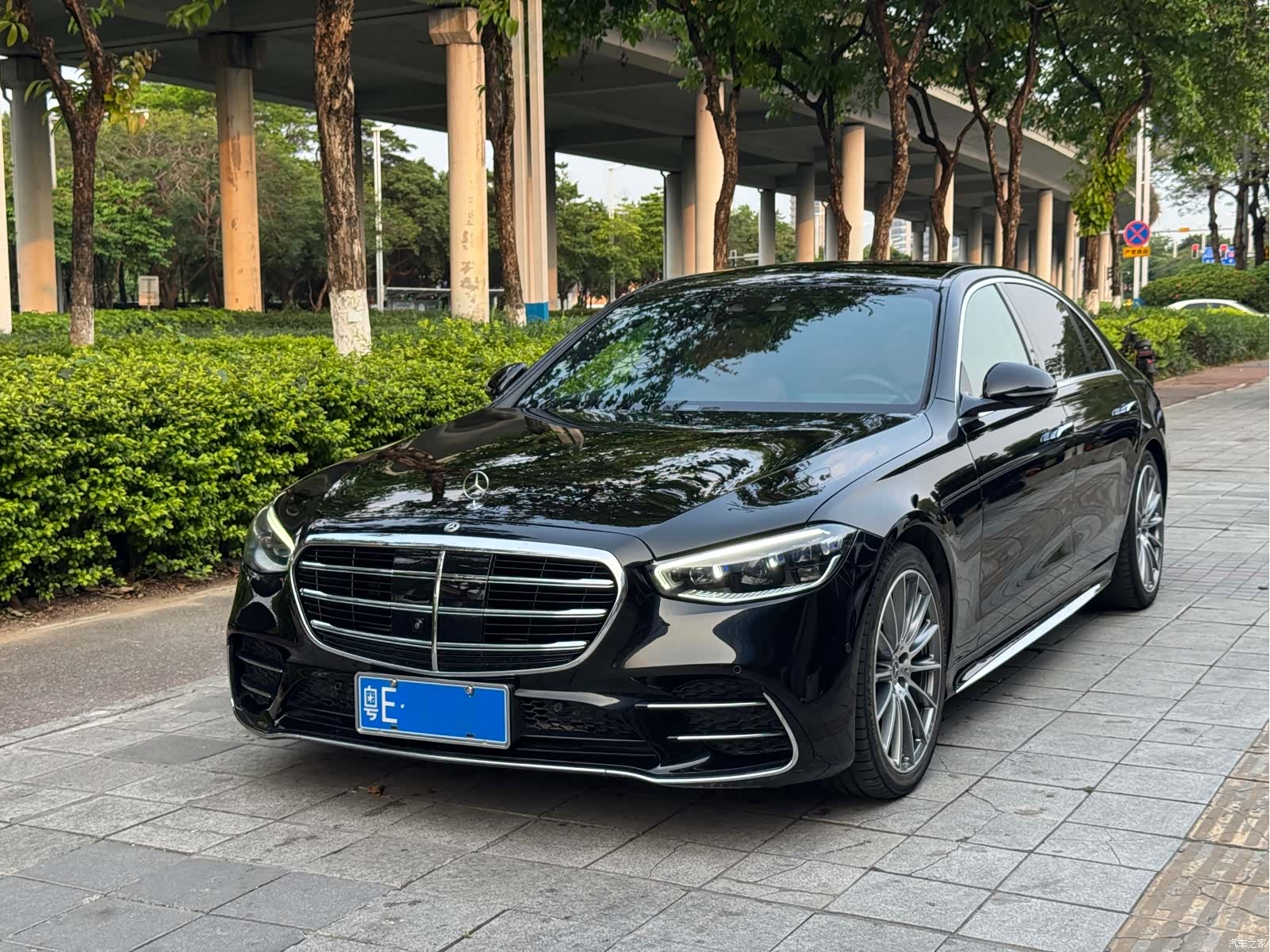 Mercedes-Benz S-Class, 2022 1