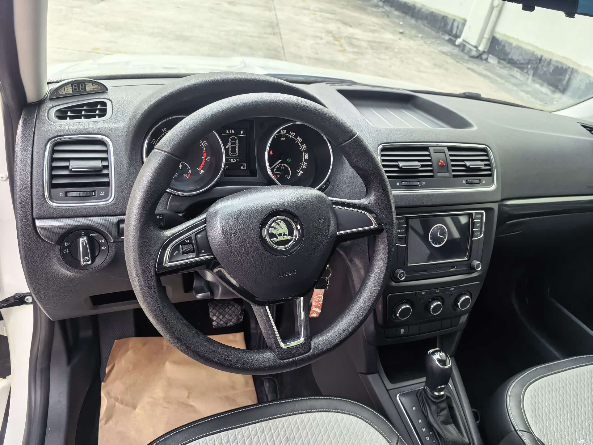 Skoda Yeti, 2018 10