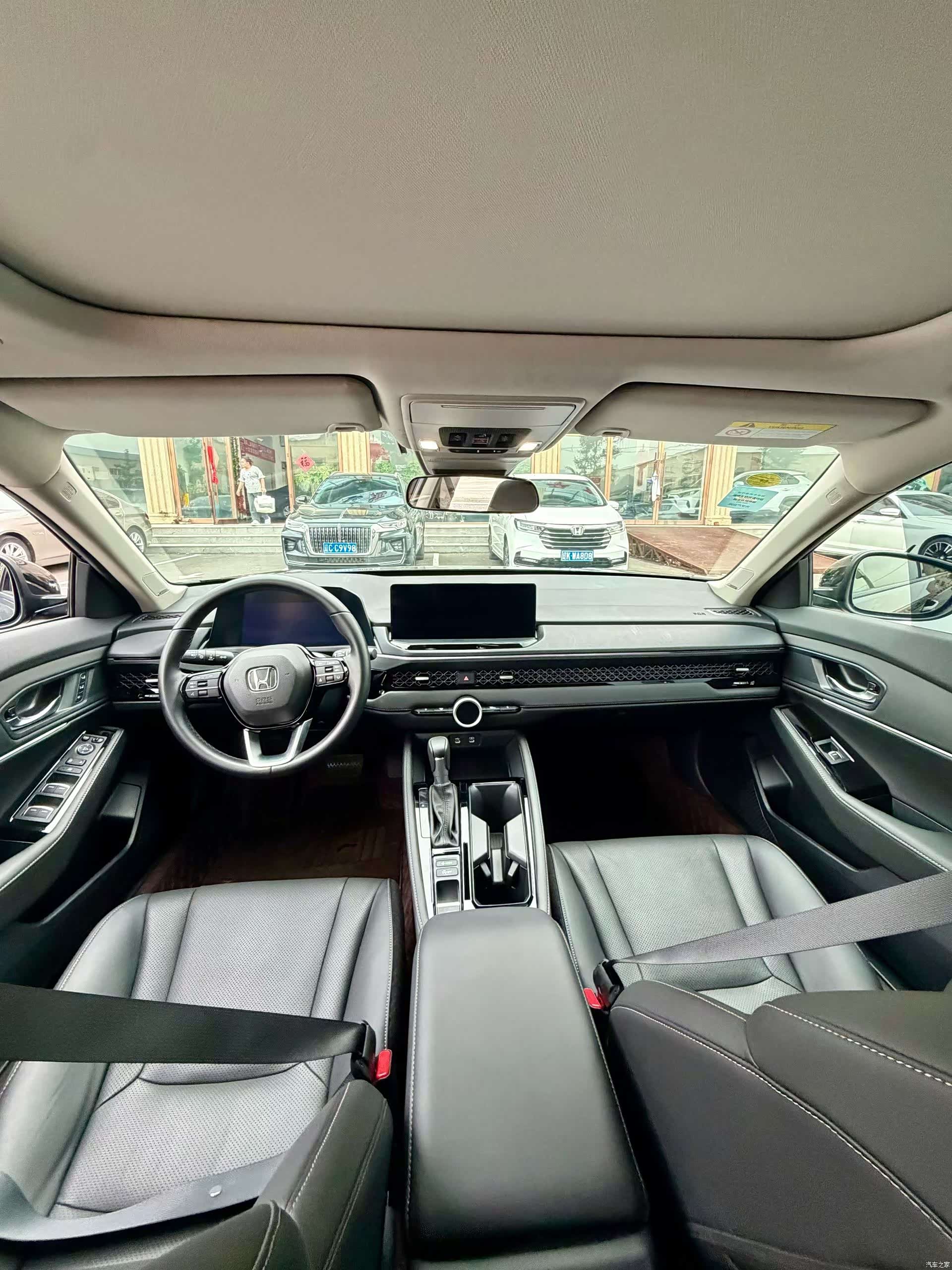 Honda Accord, 2025 4