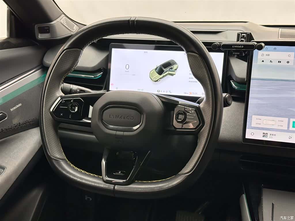 Lynk & Co 02, 2024 12