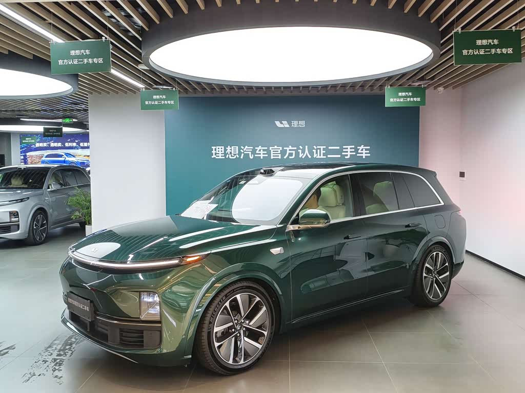 Li Auto L8