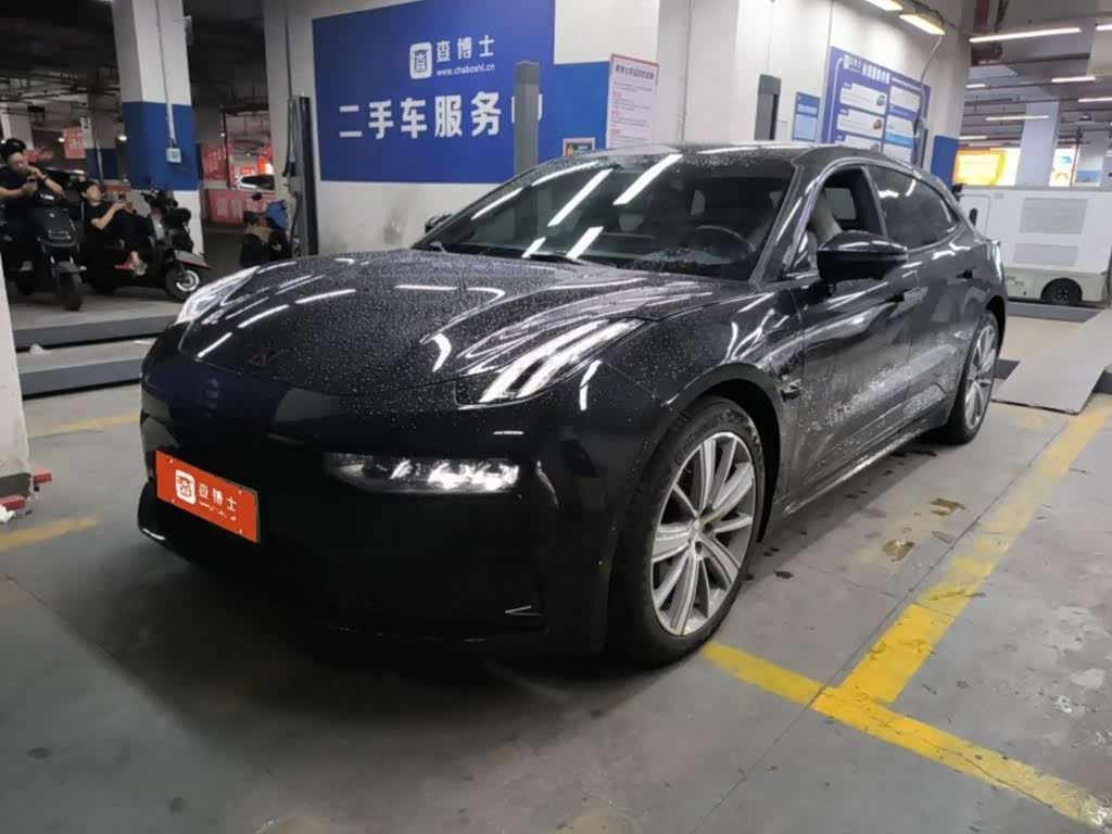 Zeekr 001