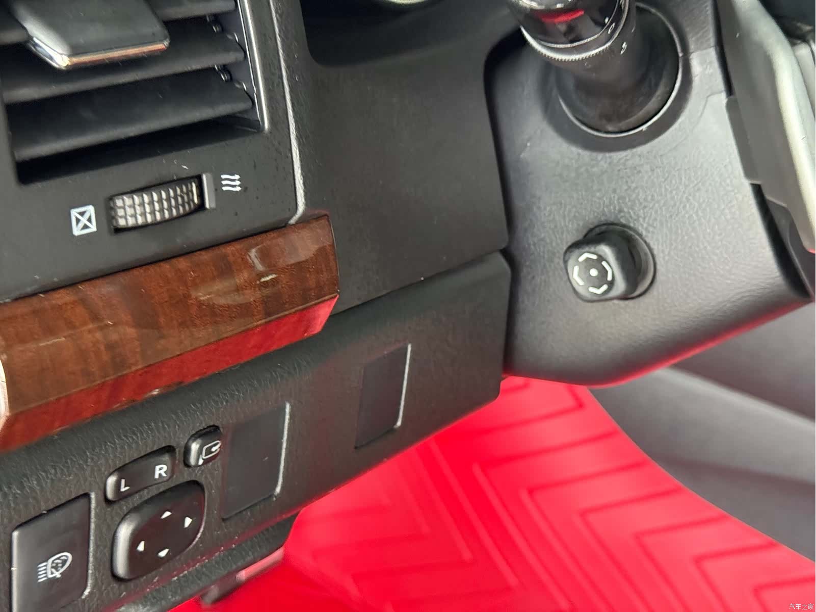 Toyota 2.5V, 2015 10