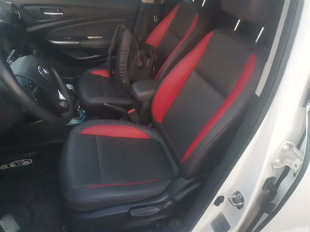 Changan CS15, 2017 15