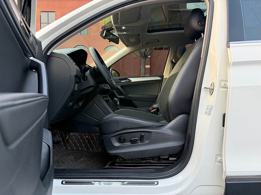 Volkswagen Tiguan L 2021, фото 4
