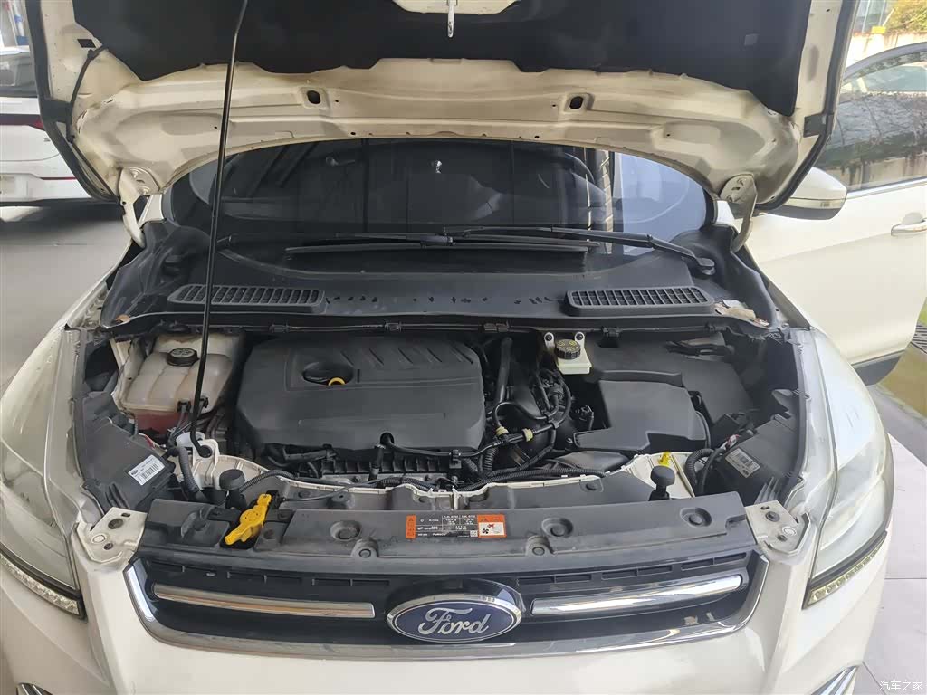 Ford Kuga, 2016 20