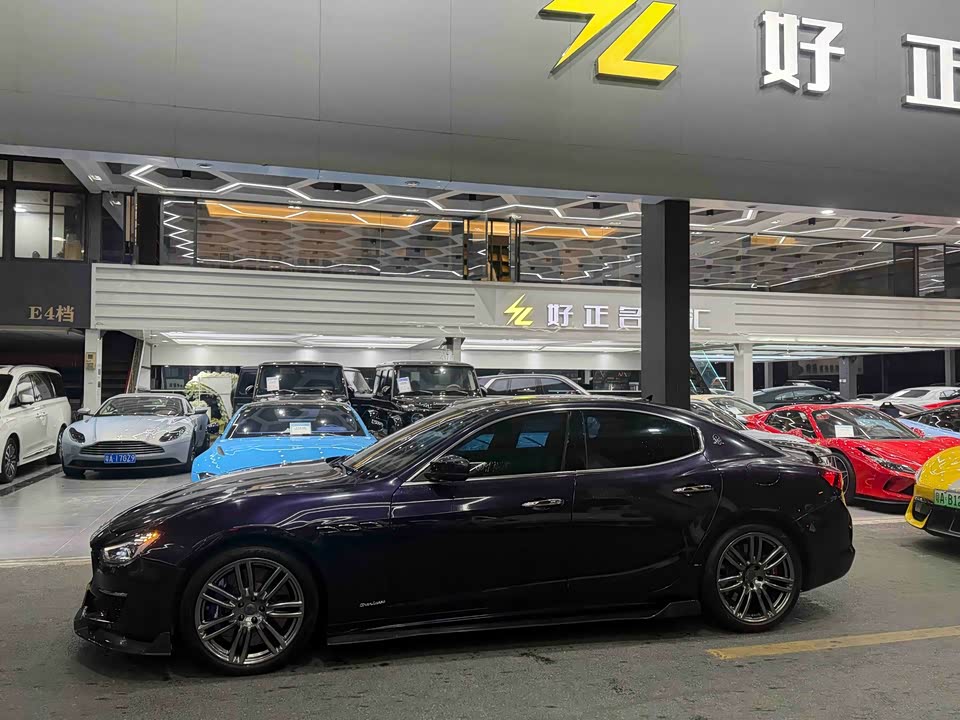 Maserati Ghibli