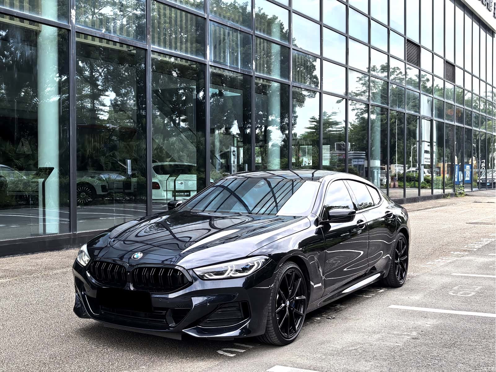 BMW 8 Series