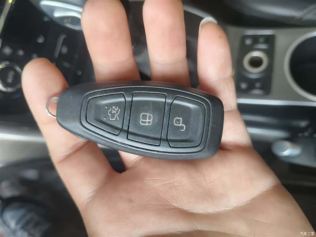 Ford Kuga, 2016 9