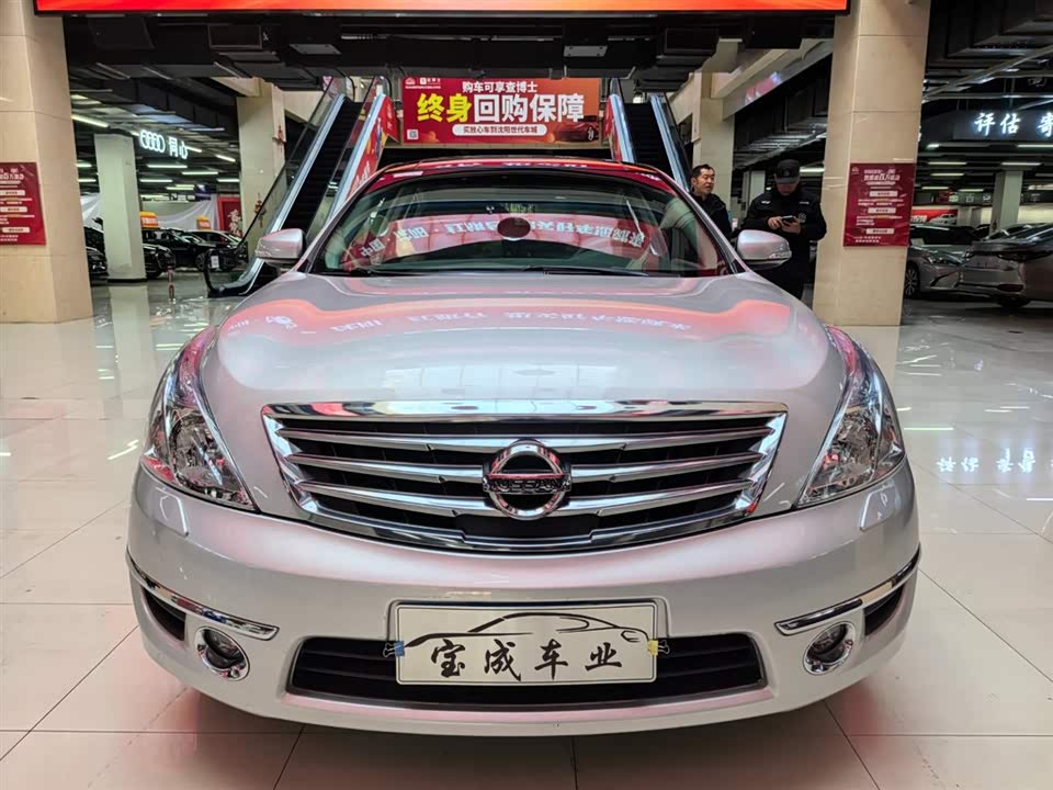 Nissan Teana