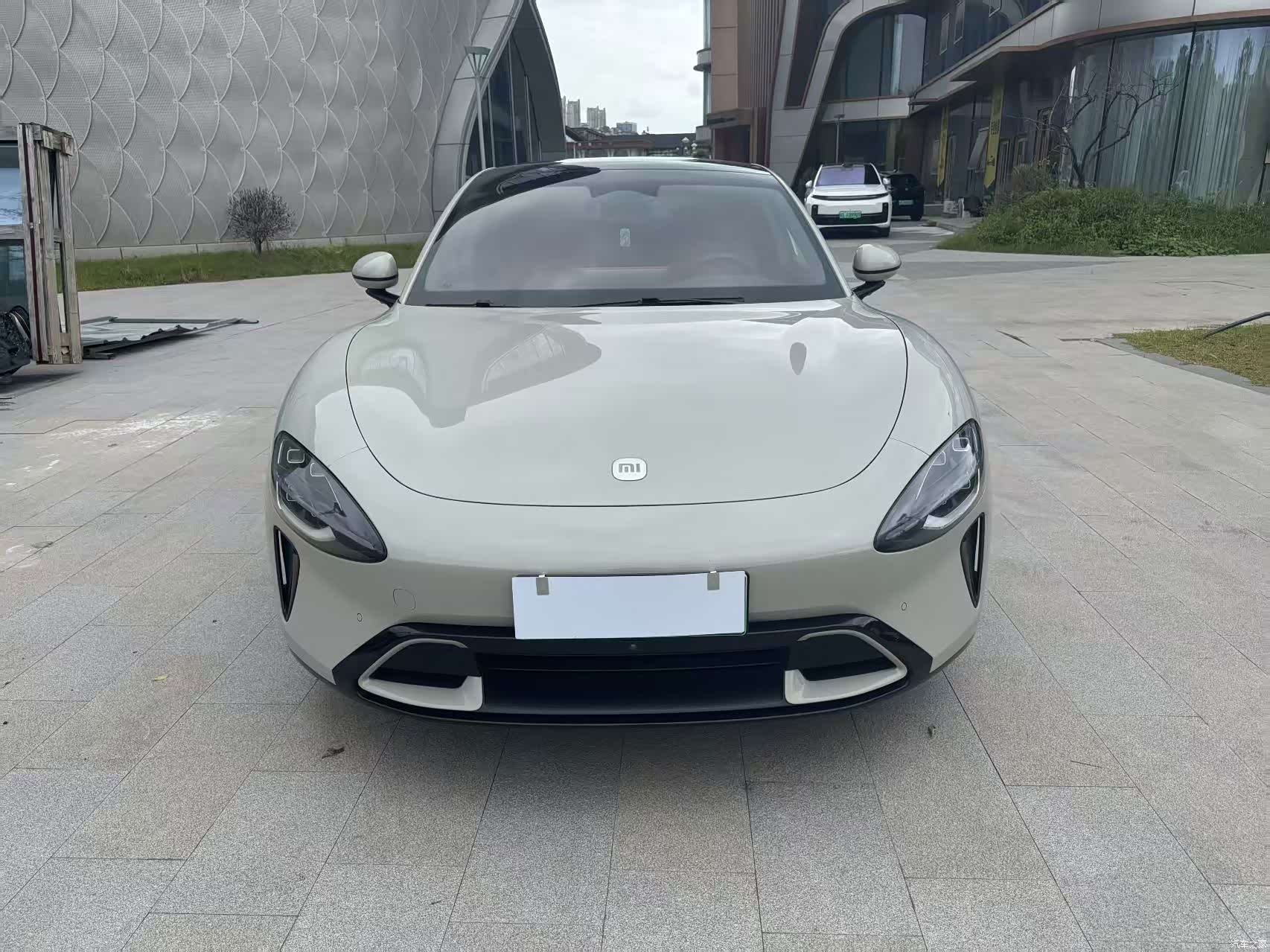 Xiaomi SU7, 2025 4