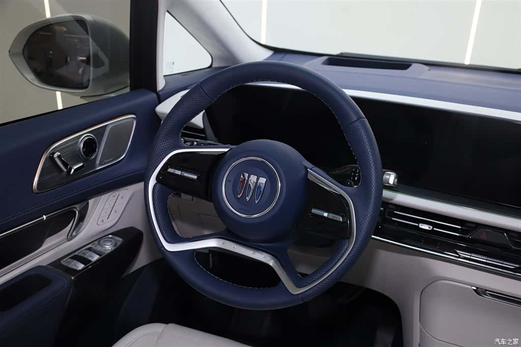 Buick Century, 2025 30