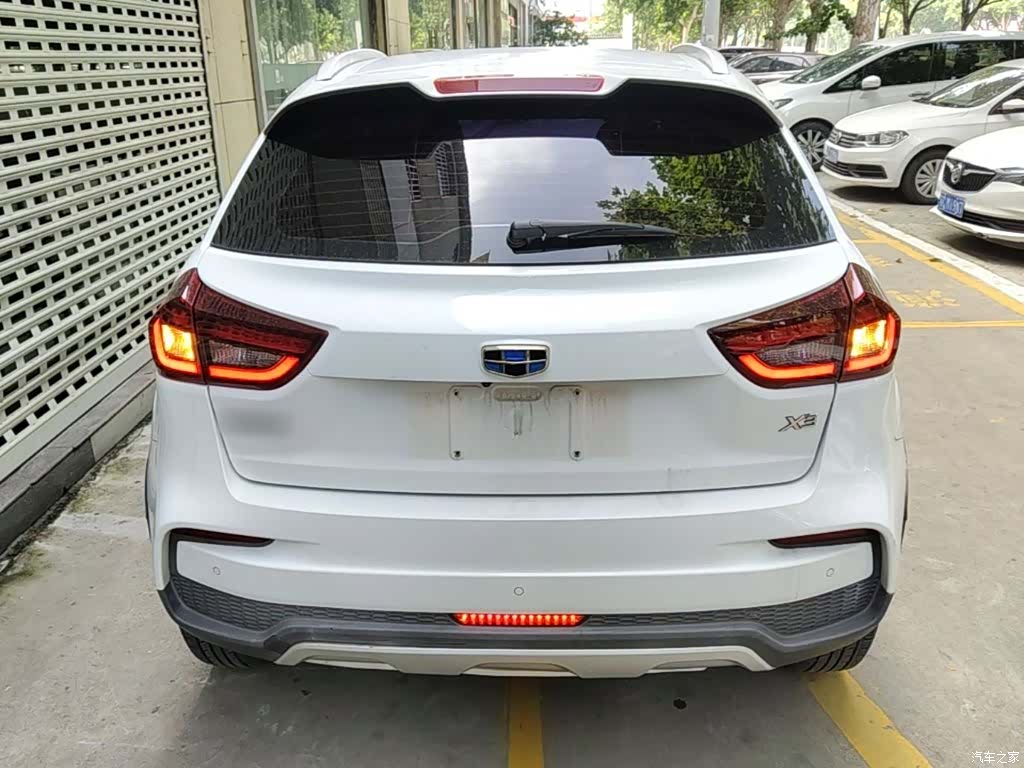 Geely X3, 2020 6