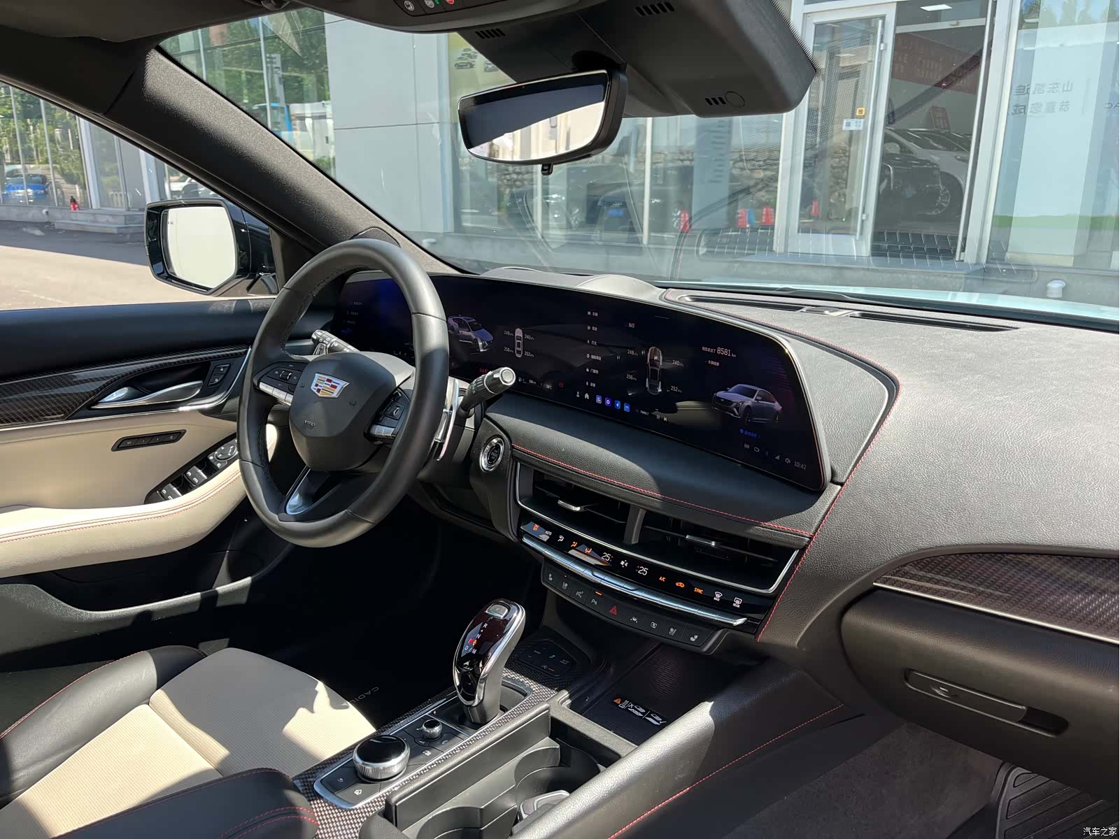 Cadillac CT5, 2025 18