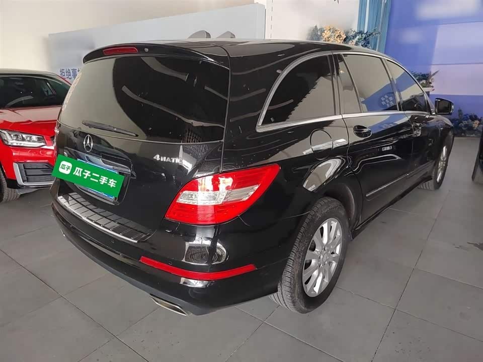 Mercedes-Benz R-class