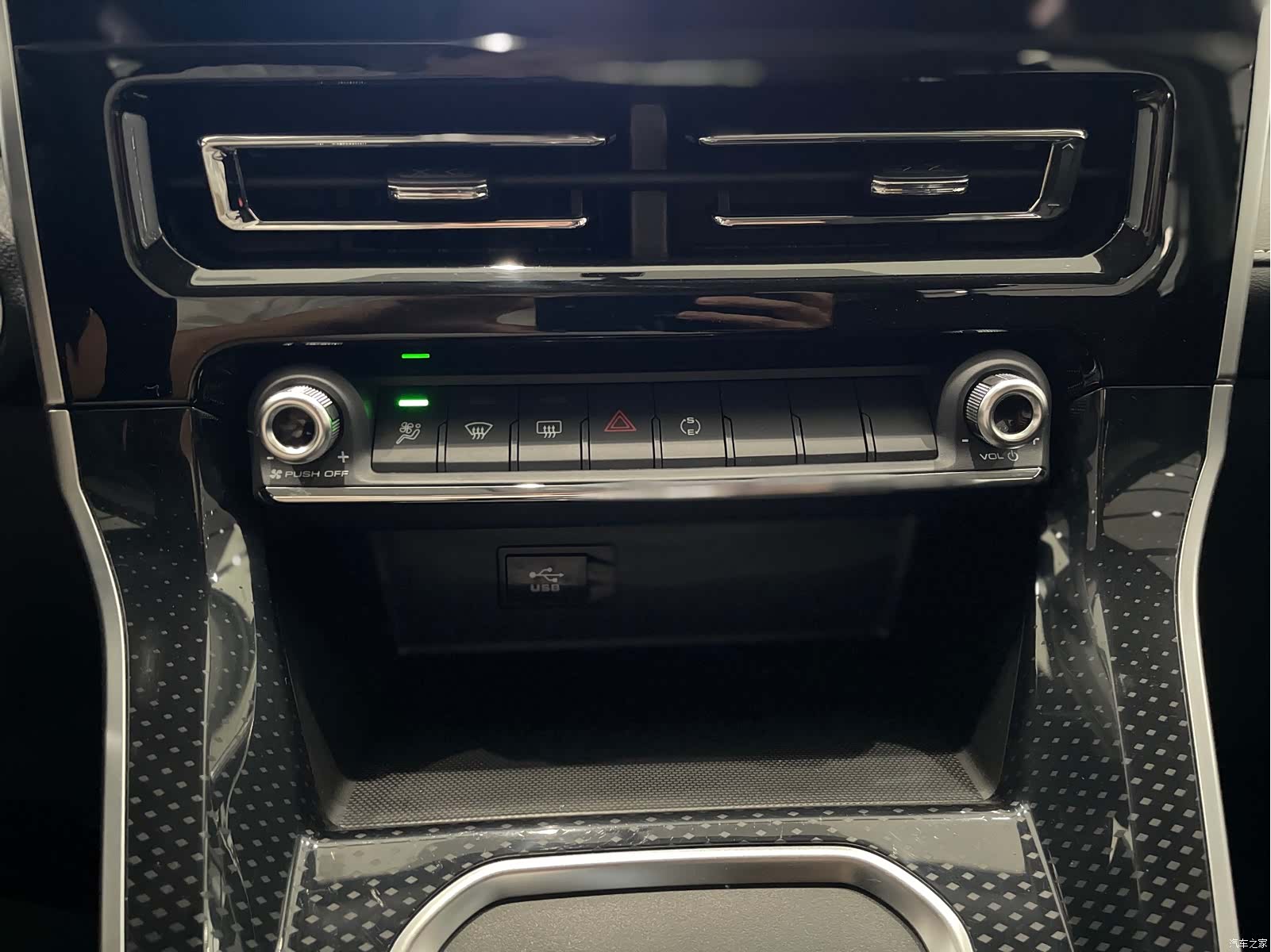 Haval M6, 2022 17