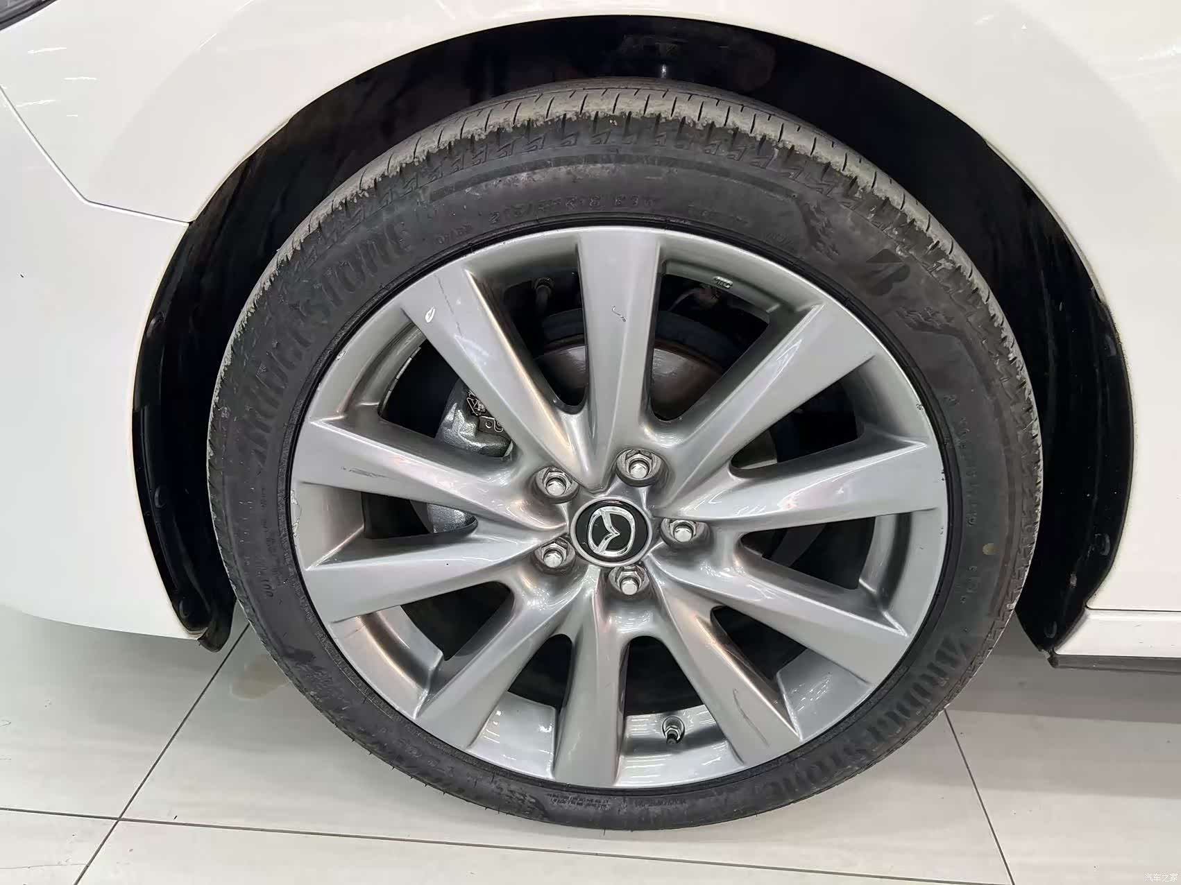 Mazda Mazda3, 2024 19