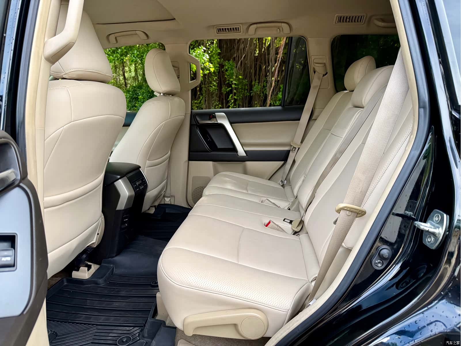 Toyota Prado, 2012 7