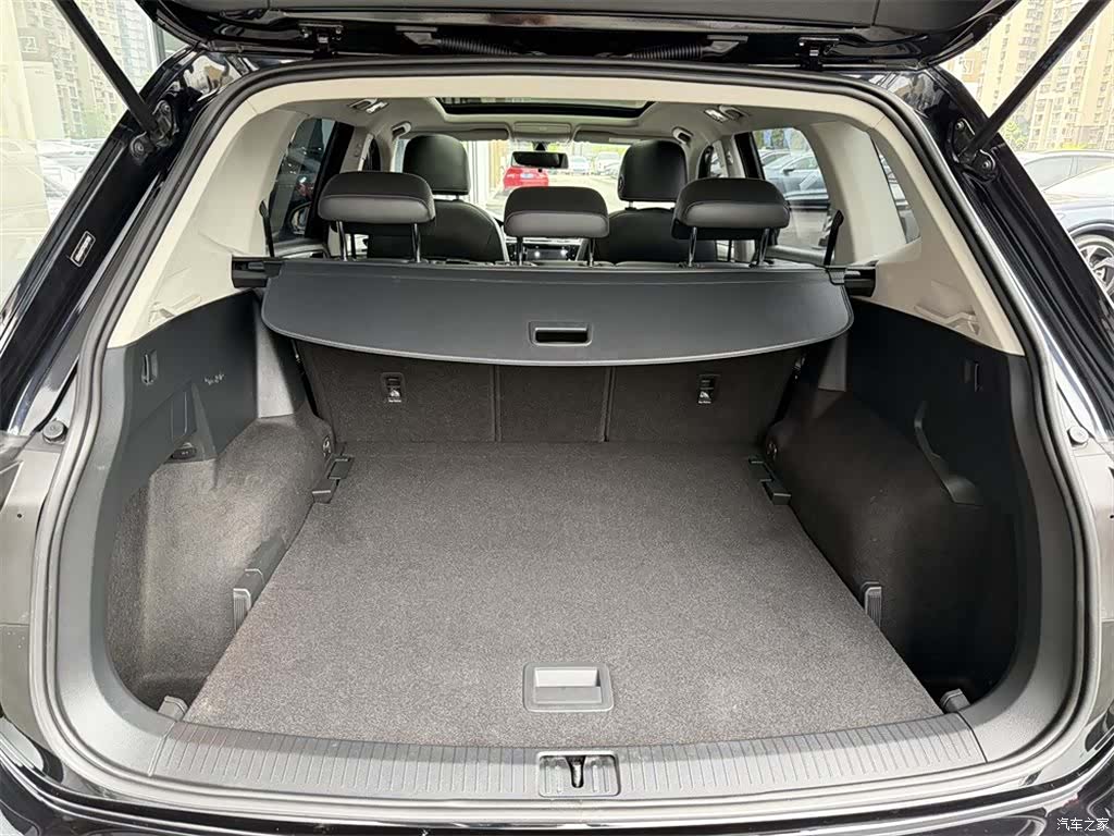 Volkswagen Tiguan L, 2019 9
