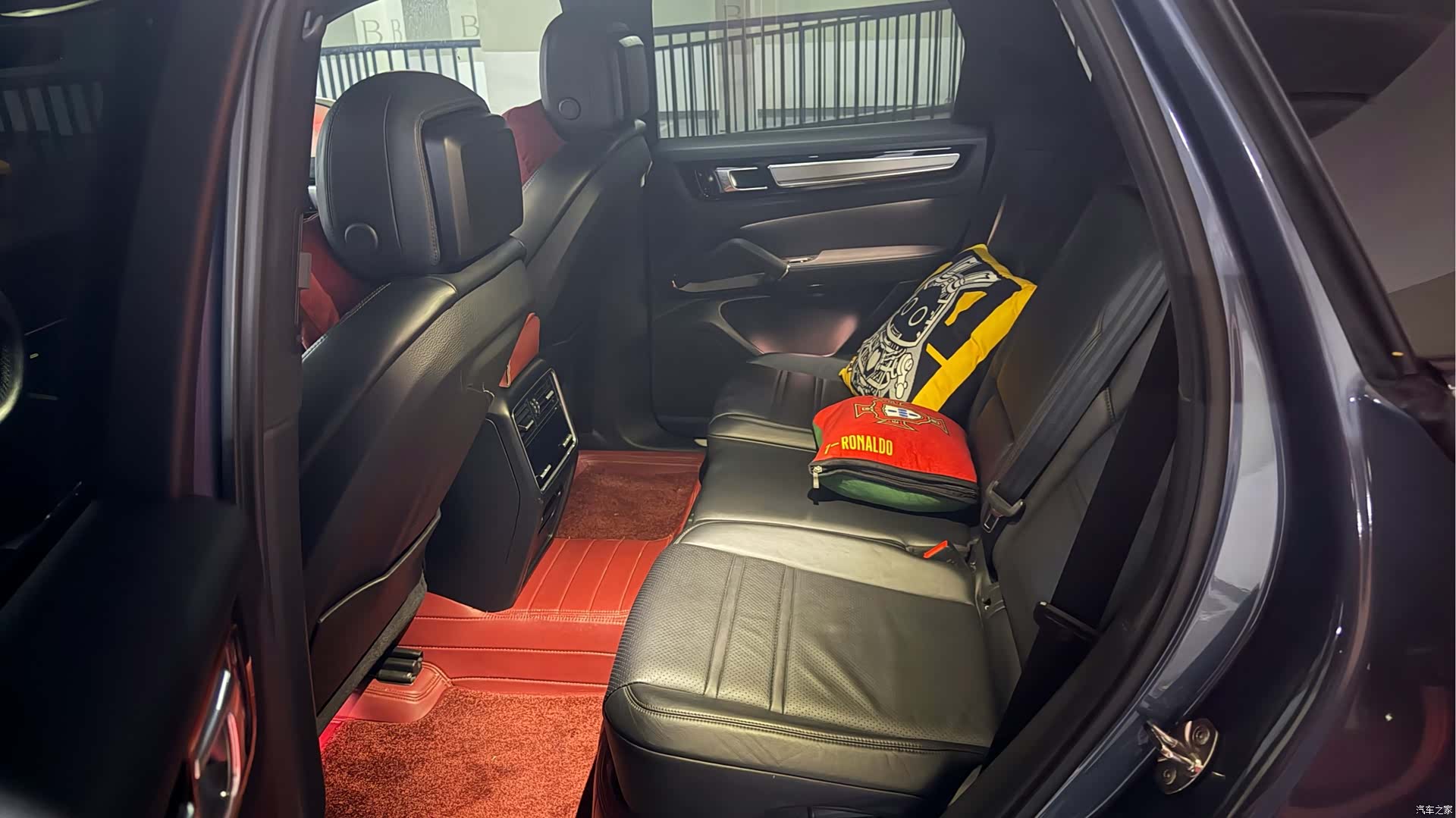 Porsche Cayenne, 2019 6