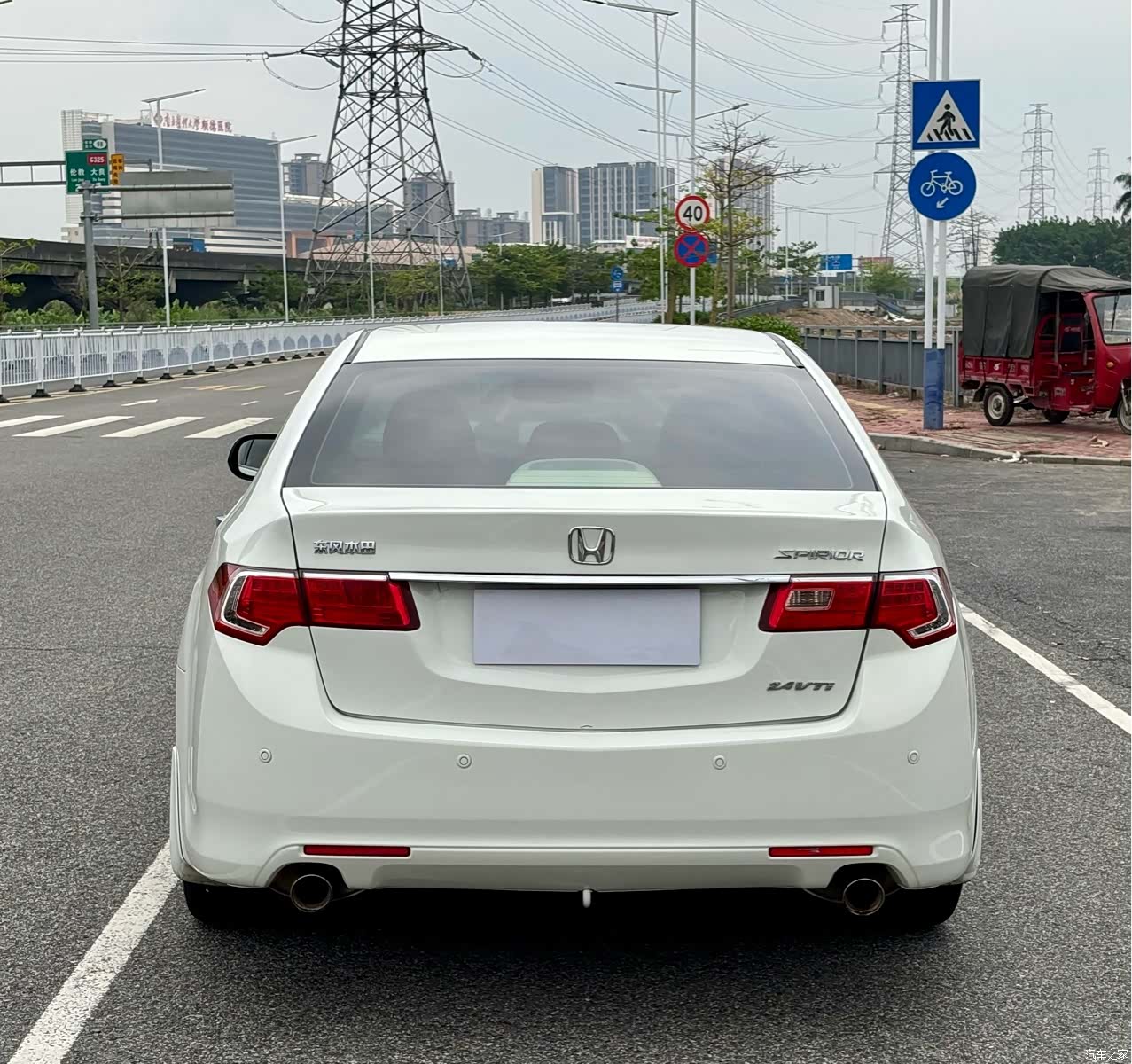 Honda Spirior, 2013 4