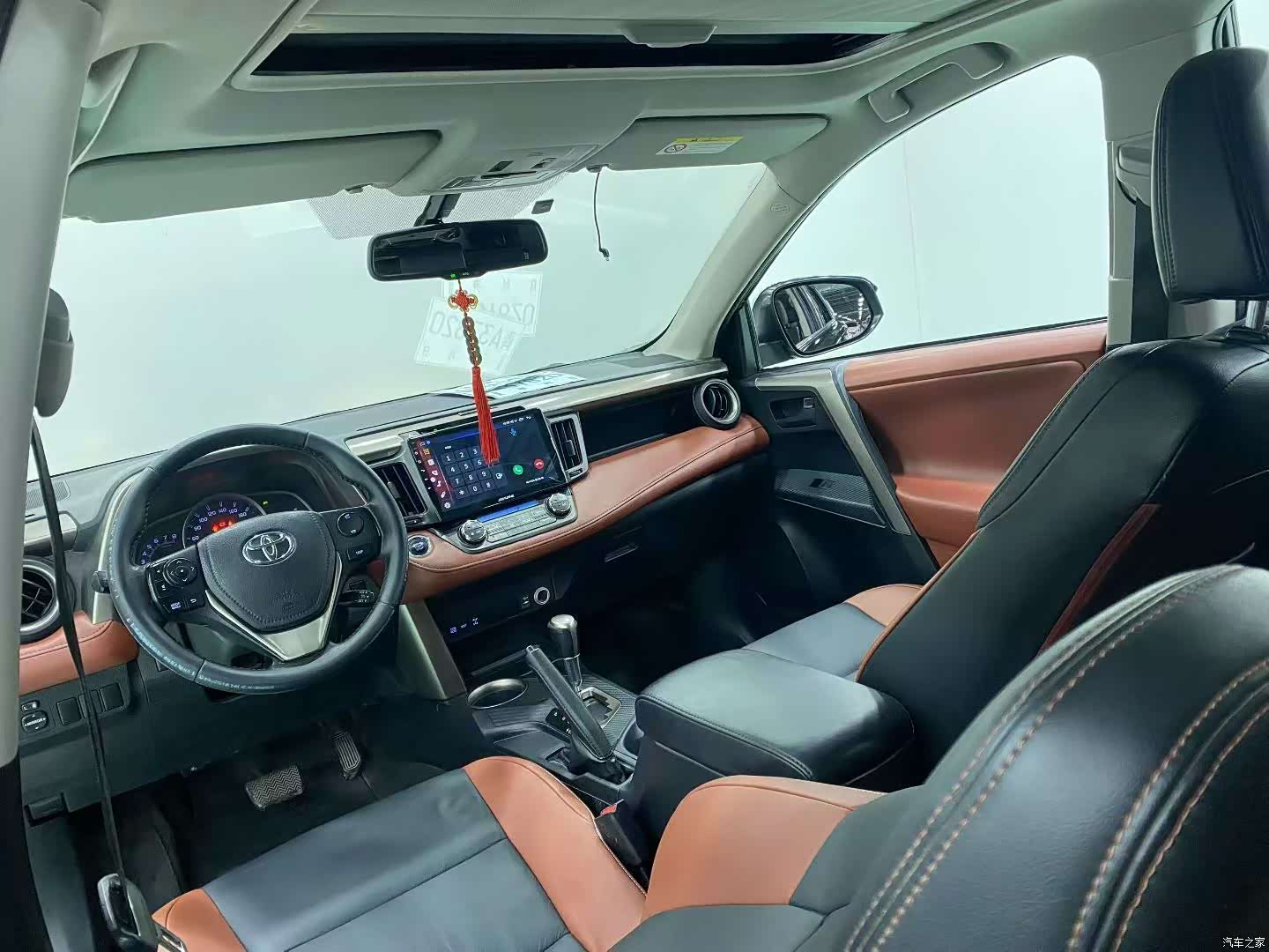 Toyota RAV4, 2014 6