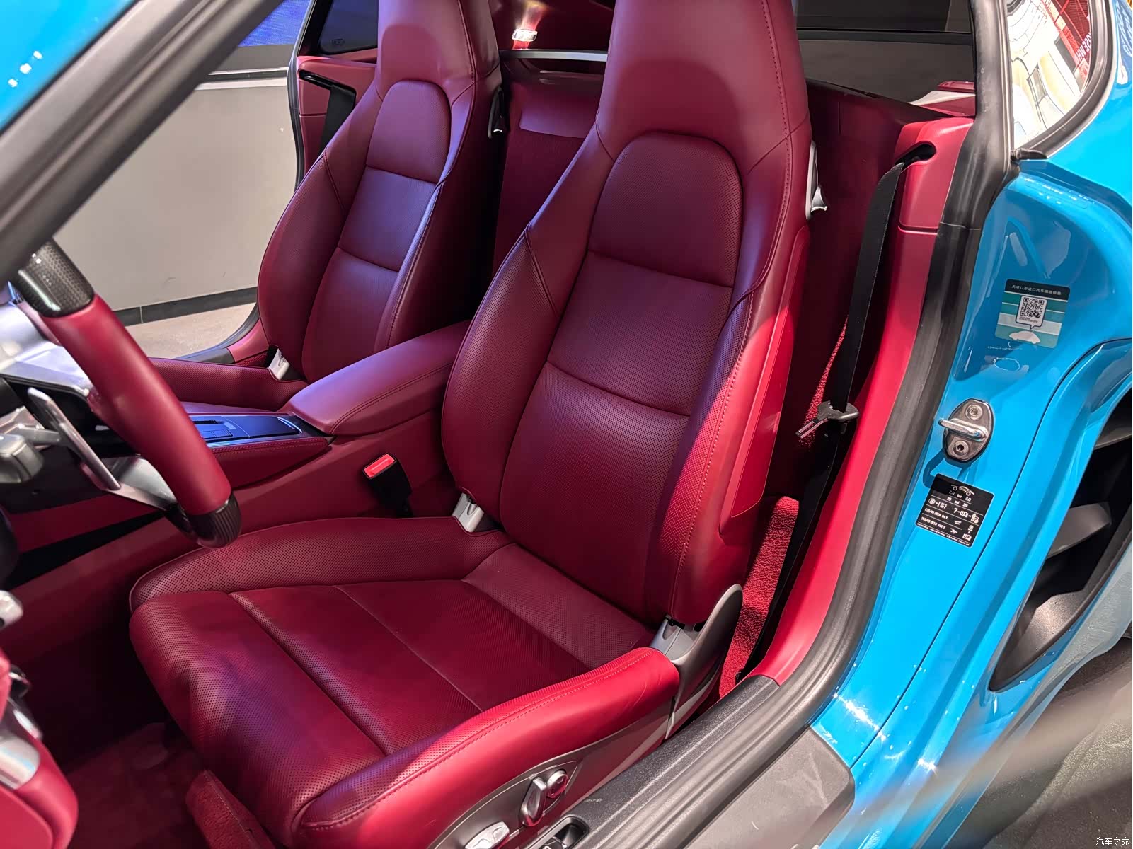Porsche Cayman, 2019 8
