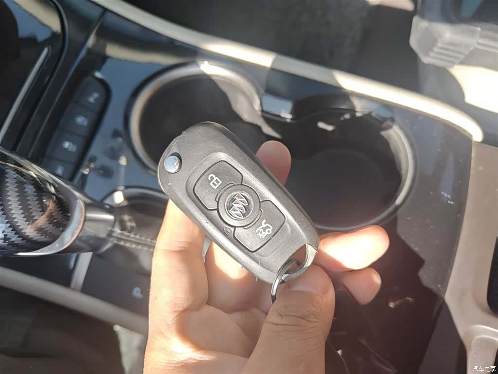 Buick Verano, 2017 16