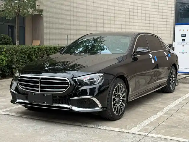 Mercedes-Benz E-Class 2021 — купить из Китая под заказ