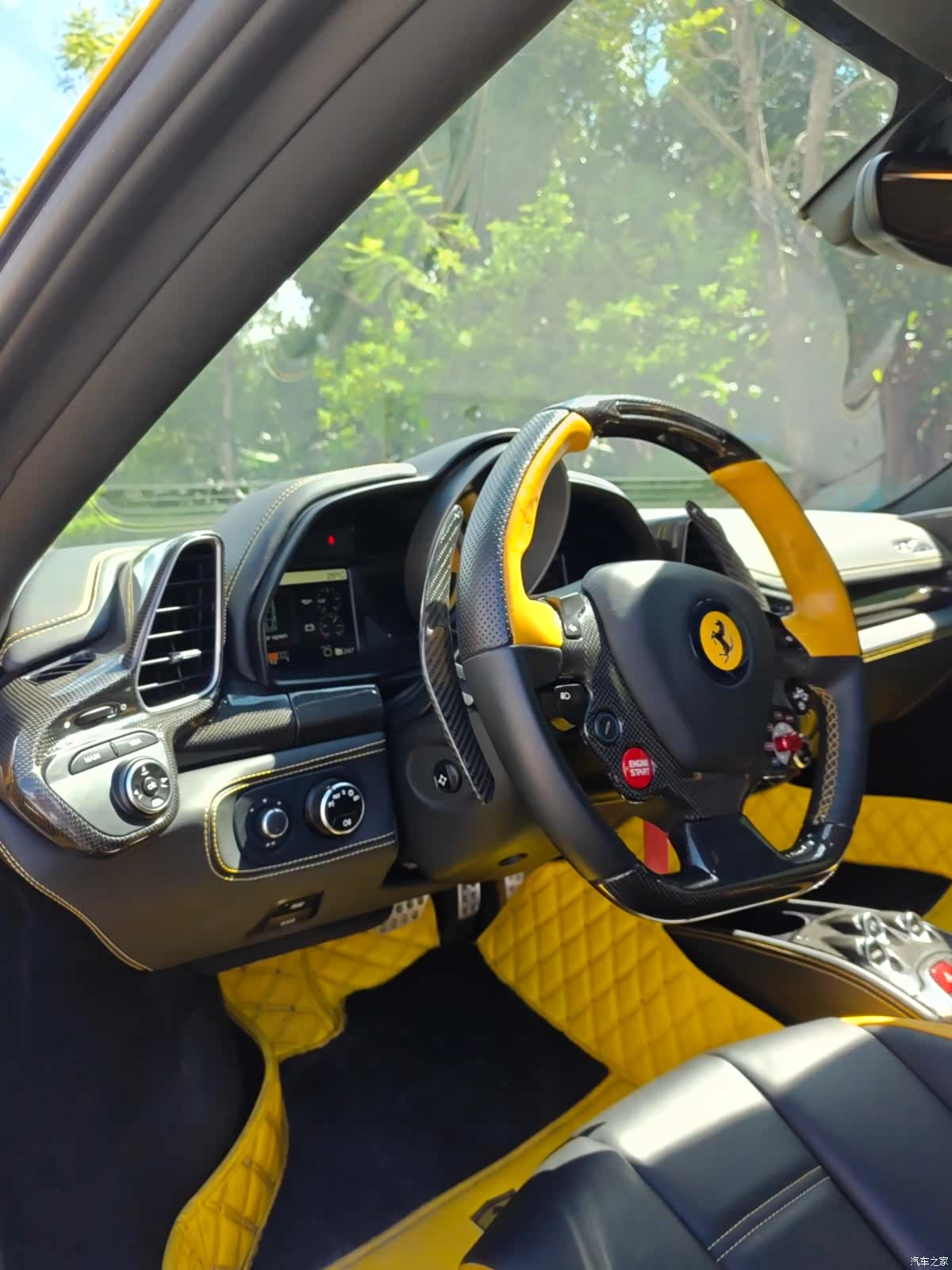 Ferrari 458, 2015 все фото