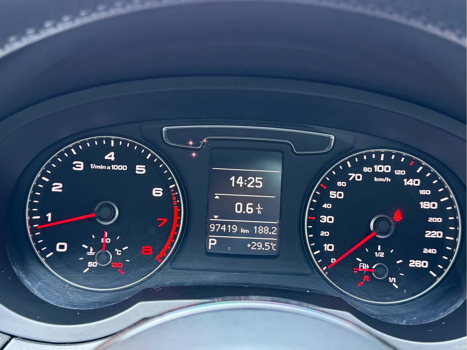Audi Q3, 2017 15
