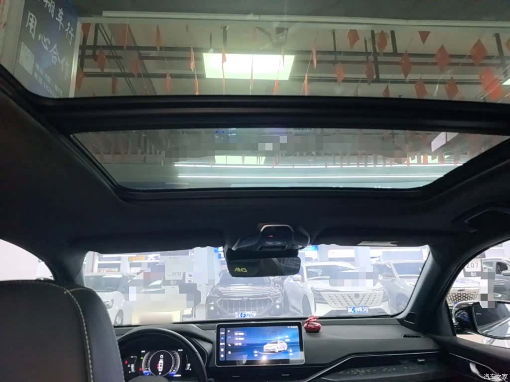 Geely Preface, 2023 18