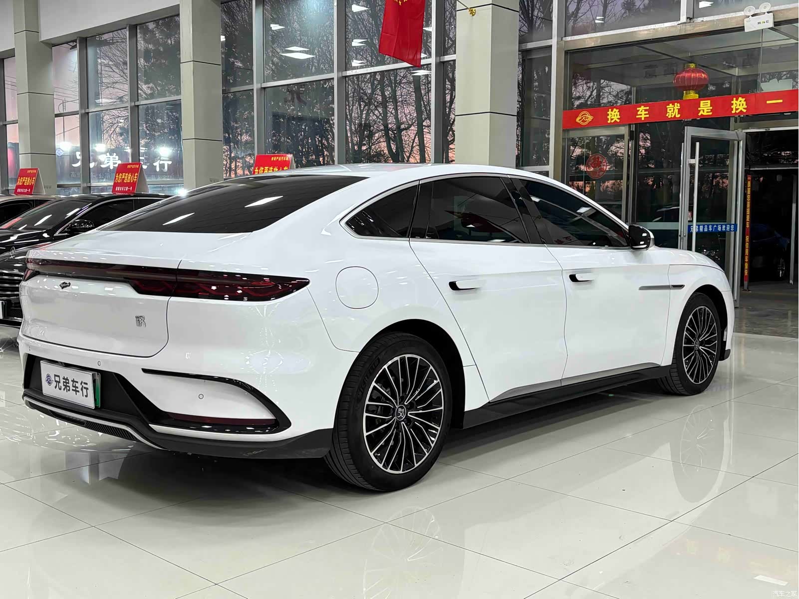 BYD Han, 2023 8