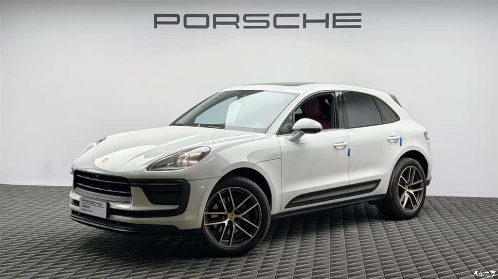 Porsche Macan, 2024 1