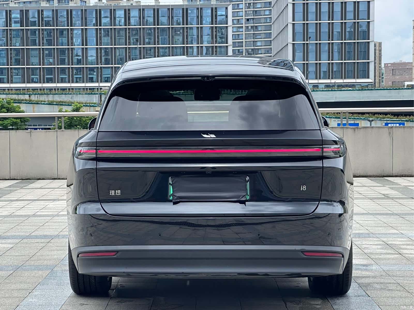Li Auto i8, 2025 19
