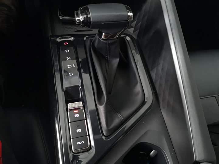 Baojun Valli 2021 1.5T da li tian kong CVT zun xiang xing