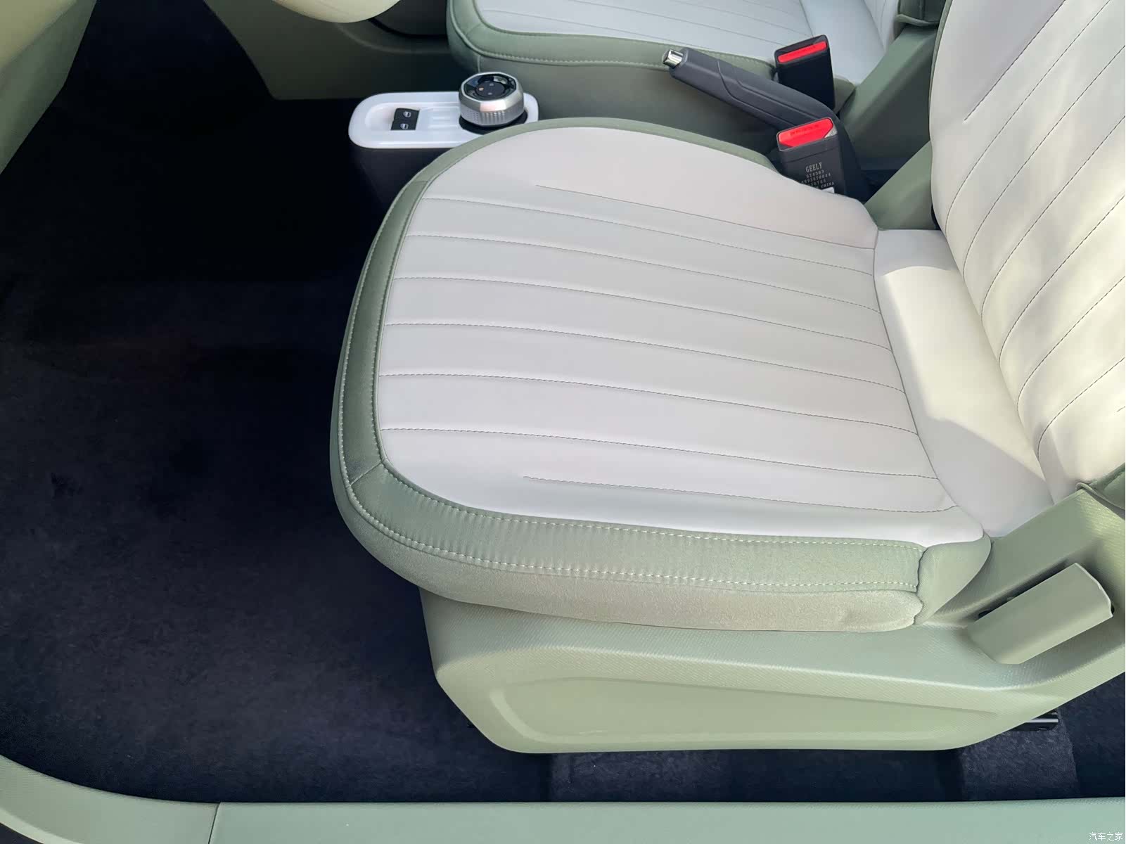 Geely Panda, 2025 8
