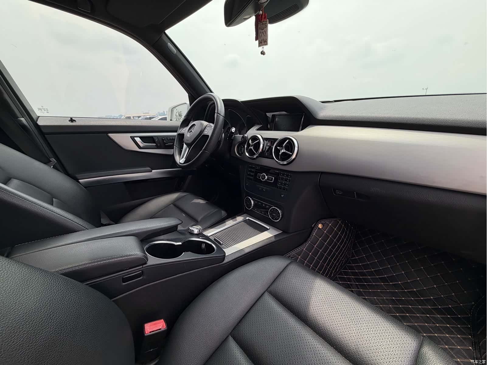 Mercedes-Benz GLK-Class, 2014 12