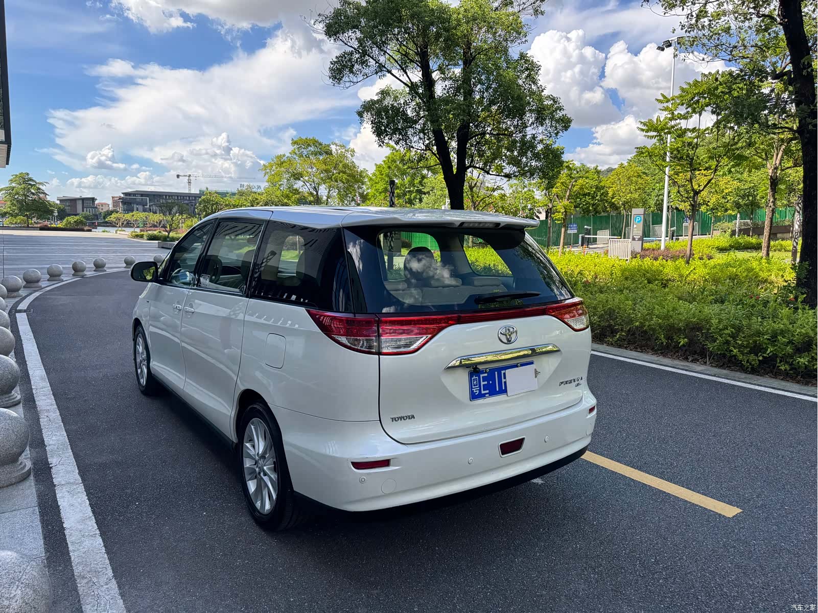 Toyota 7, 2012 8