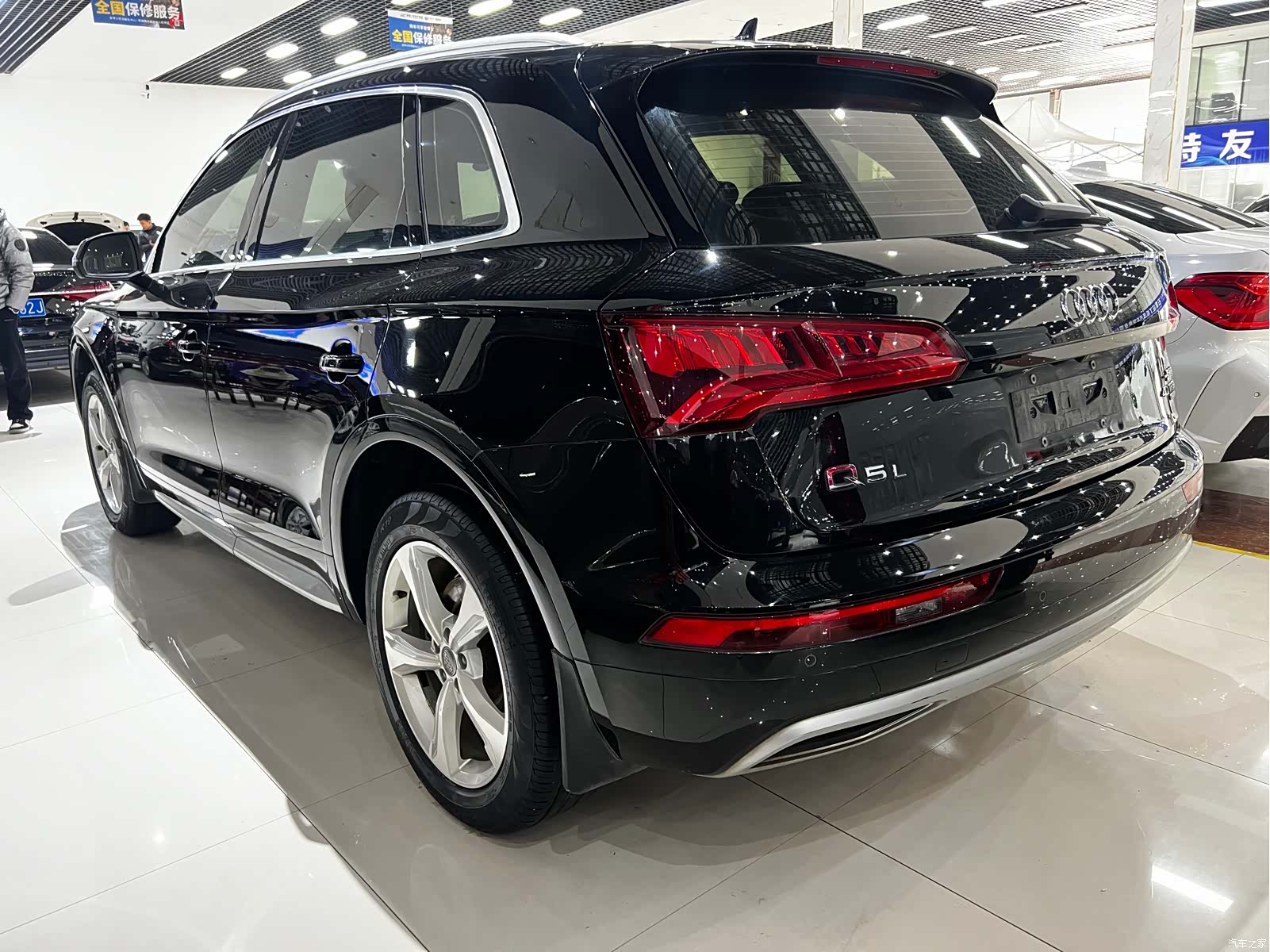Audi Q5L, 2019 8
