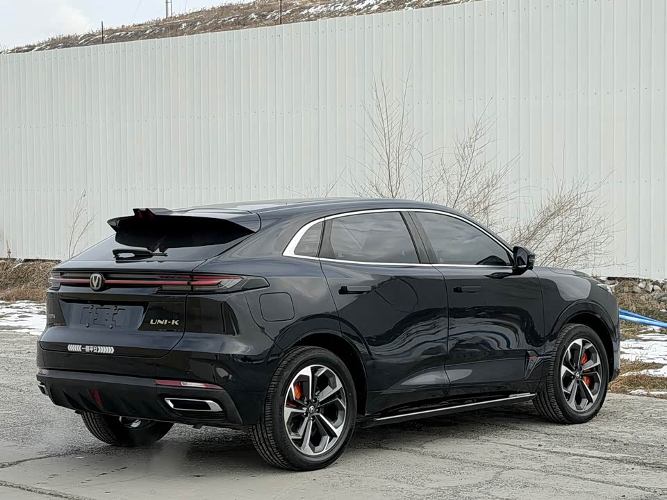 Changan UNI-K Smart iDD