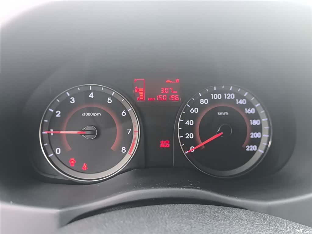 Hyundai GLX, 2014 12