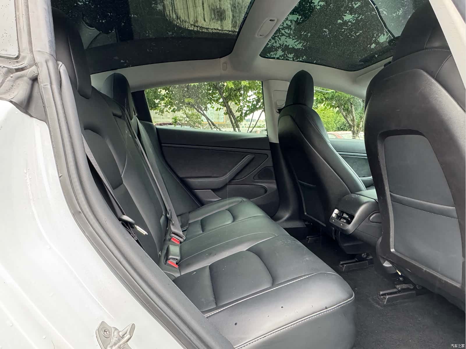 Tesla Model 3, 2019 8