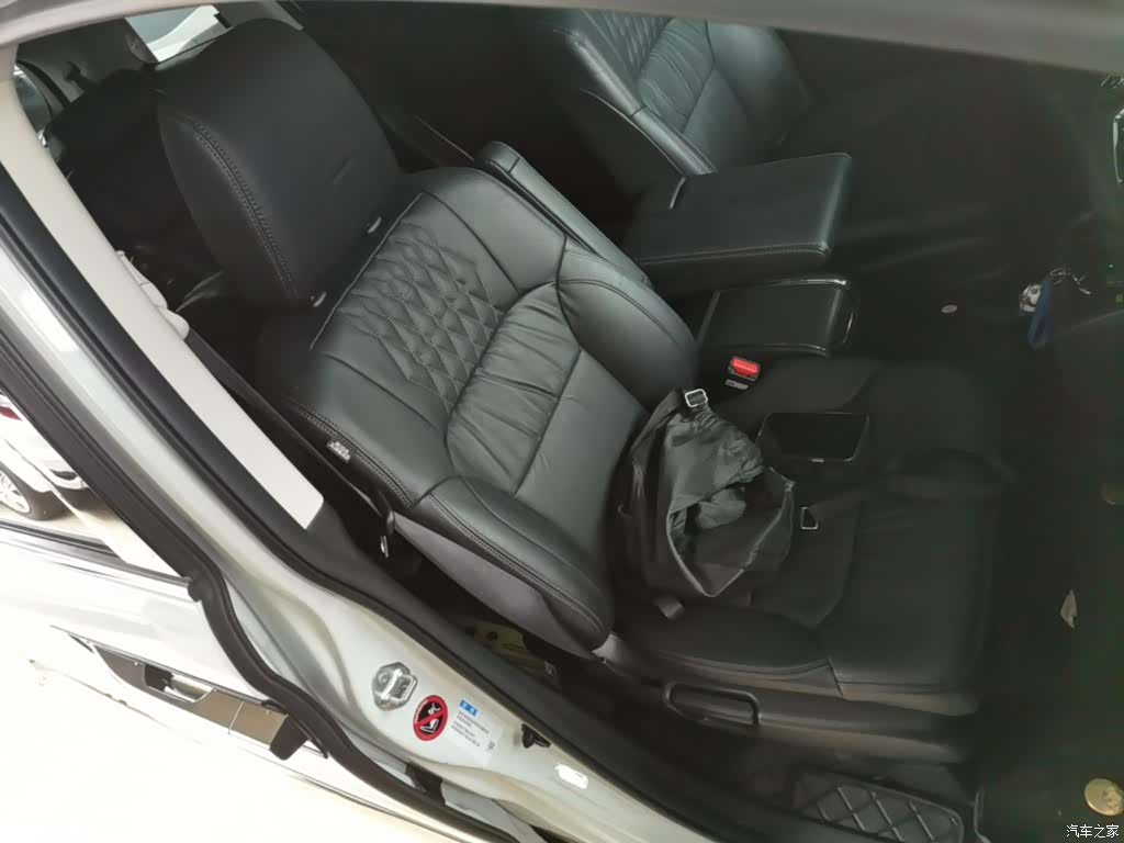 Honda Elysion, 2023 25