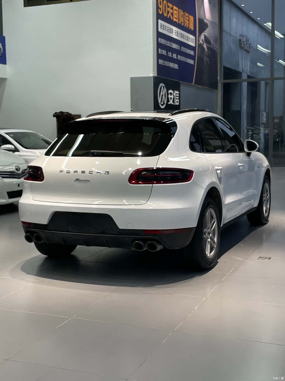 Porsche Macan, 2016 10